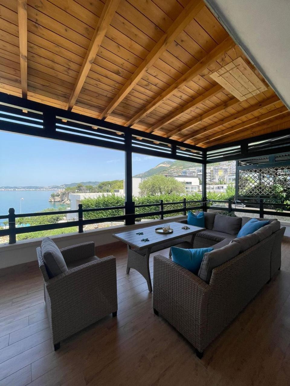 Aneta'S Beach House Vlore Bagian luar foto