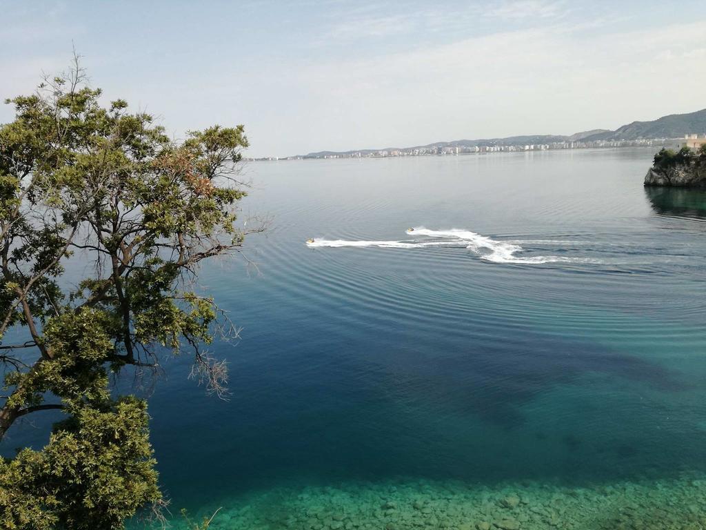 Aneta'S Beach House Vlore Ruang foto