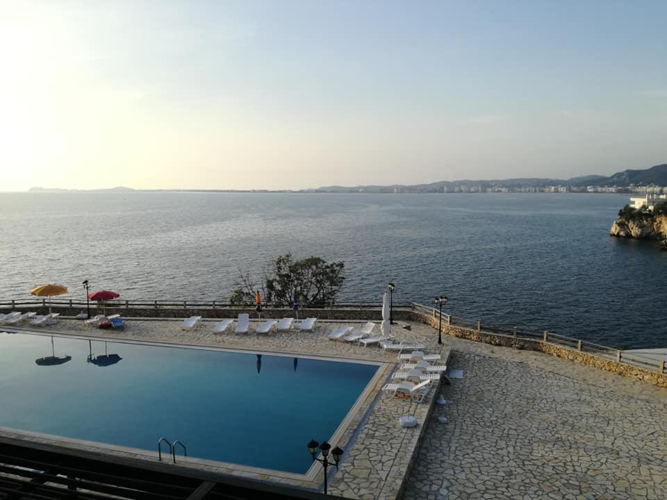 Aneta'S Beach House Vlore Bagian luar foto